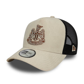 Șapcă New Era 9Forty Trucker Faux Suede E-Frame Newcastle United Reglabilă Bej