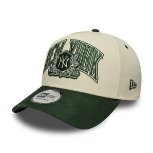 Șapcă New Era 9Forty A-Frame Wordmark Suede E-Frame Ny Yankees Reglabilă Bej