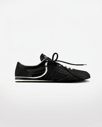 Sneakers Vans Lx Slp Trainer Pig Suede Negri (image 2/2)