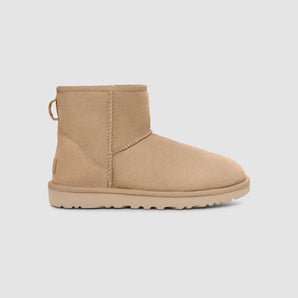 Cizma UGG Classic Mini II