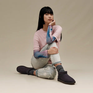 Cizme UGG Classic Ultra Mini