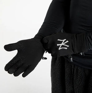 Manusi Newera Mlb Print Gloves Neyyan