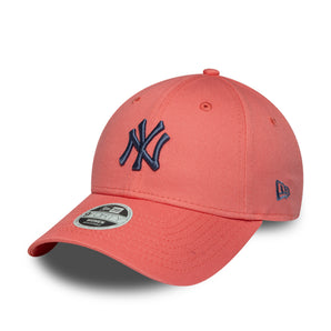 Sapca Wmns League Ess Midi 9Forty Neyyan Pkl Cap New York Yankees Newera