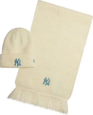 Caciula si Fular Set New York Yankees New Era