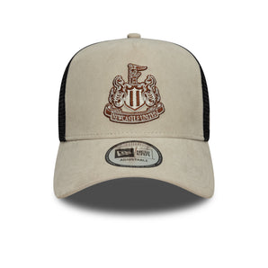 Șapcă New Era 9Forty Trucker Faux Suede E-Frame Newcastle United Reglabilă Bej