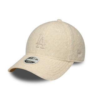 Șapcă New Era 9Forty M-Crown Women Winter Borg La Dodgers Reglabilă Bej