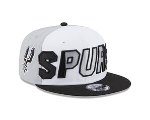 Șapcă New Era 9FIFTY NBA Reglabilă Gri