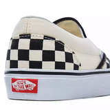 INCALTAMINTE FEMEI, BARBATI VANS Tenisi Classic Slip-On Checkerboard Alb-Negru - vgeneration.ro